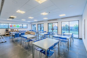 包含周末的欧式早餐