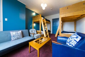 Quadruple Room (207 Bunk Bed)