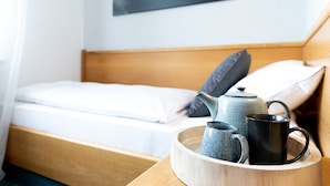 Chambre Simple, 1 lit une place, non-fumeur, vue ville