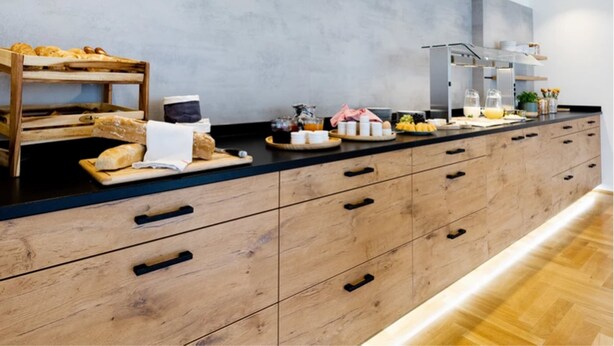 Petit déjeuner buffet servi tous les jours en supplément