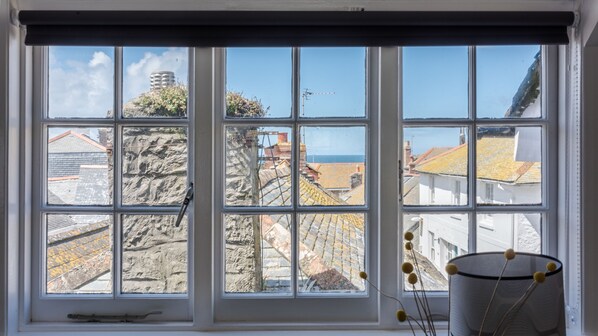 View from room - 15 The Digey, in the Heart of St Ives Town. Beach Just 2 Minutes' Walk. Shops, Restaurants and Galleries all Super Close. Free Wifi (St Ives)