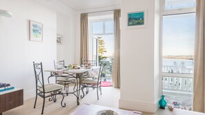 Restauration dans la chambre