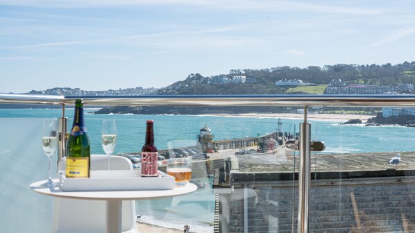 Outdoor dining - Sea Fever Spectacular sea Views, Private Sunny Balcony, Free Wifi (St Ives)