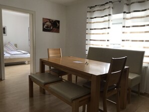 Apartment, 2 Bedrooms | Private kitchen | Fridge, microwave, oven, stovetop