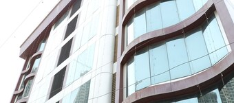 Hotel Anantha Executive Suites