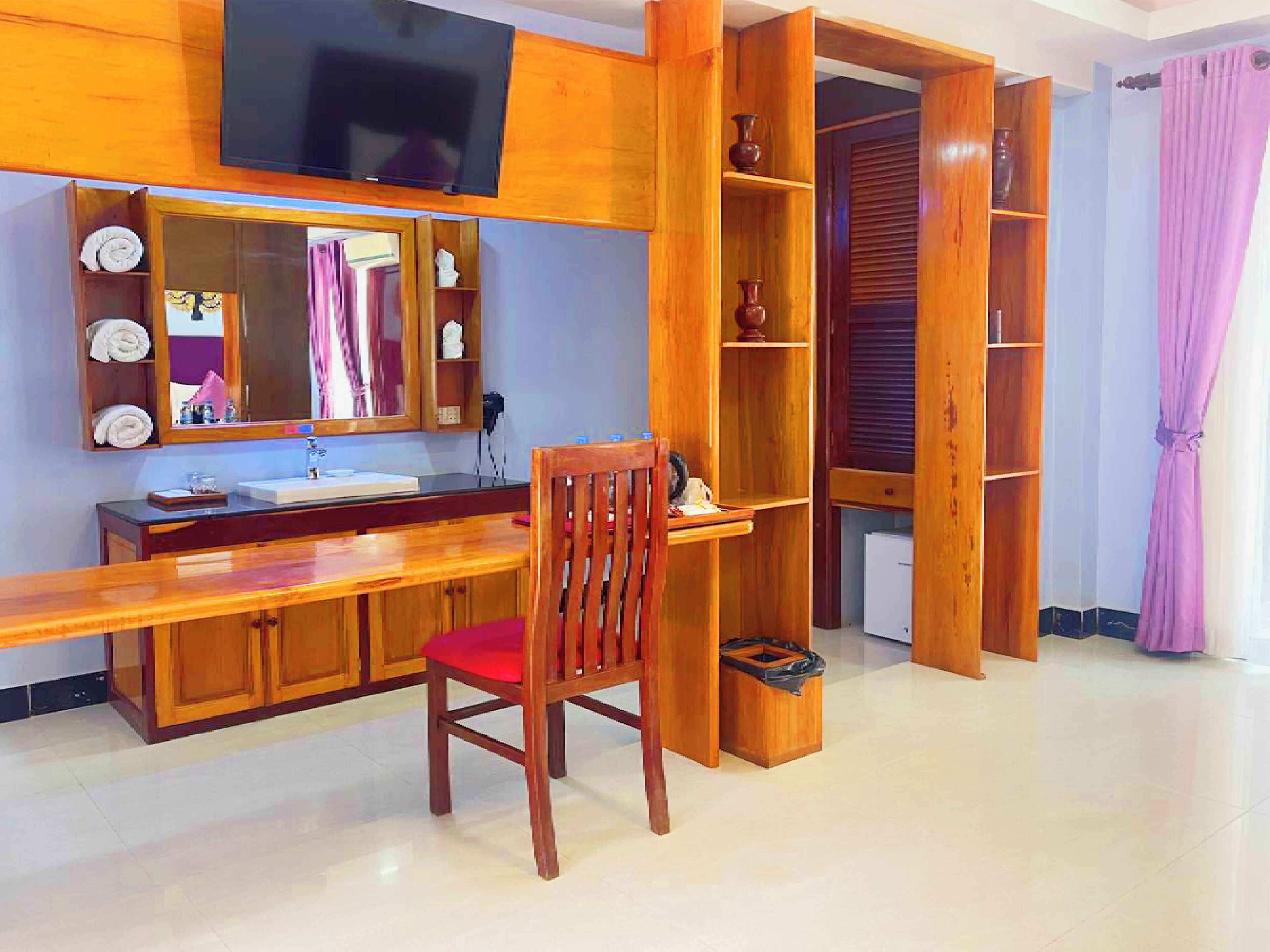 deluxe double with pool view | private kitchenette | mini-fridge, coffee/tea maker, electric kettle, freezer