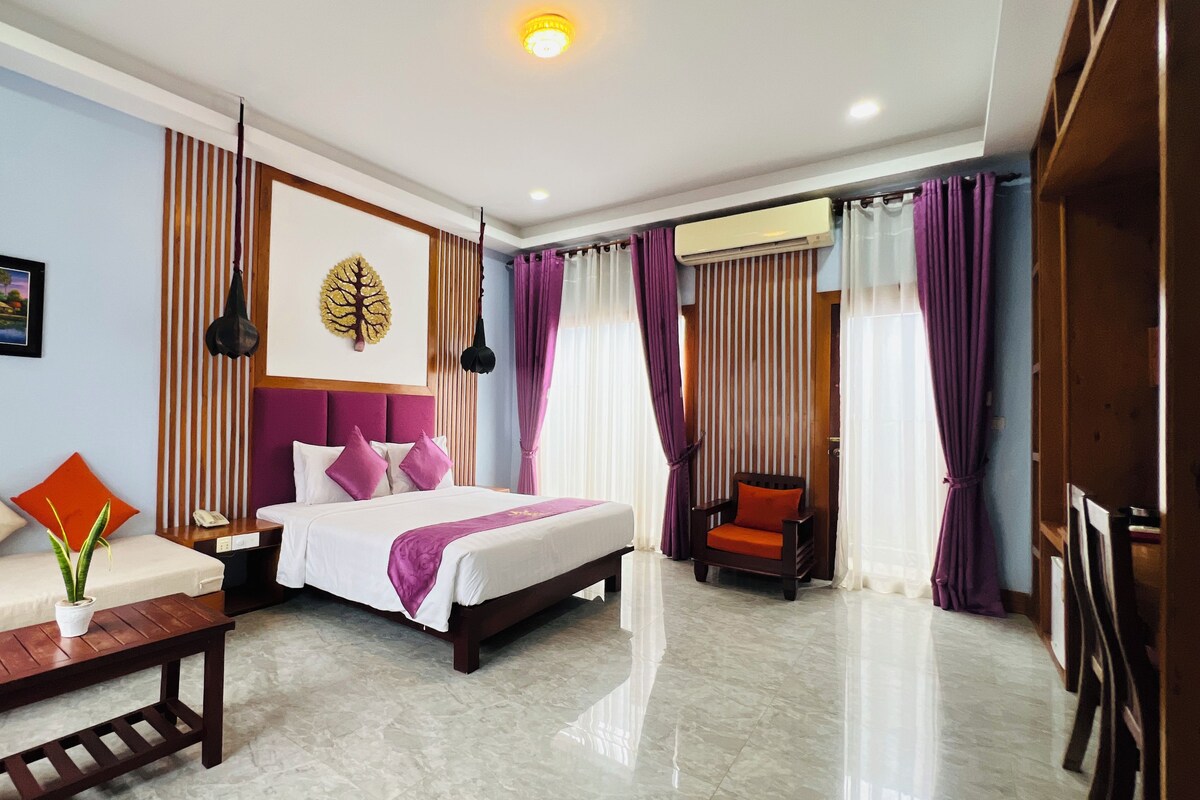 Premier Suite King Pool Access | Bettwäsche aus ägyptischer Baumwolle, hochwertige Bettwaren