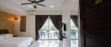 Desk, iron/ironing board, free WiFi, bed sheets