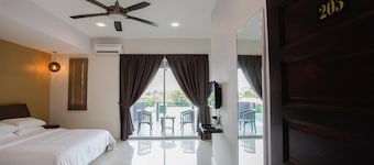 Millenium Maison Home