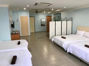 In-room safe, desk, iron/ironing board, free WiFi - Seri Kangsar KK Hotel (Kuala Kangsar)
