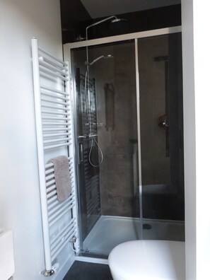 Douche de la salle de bain