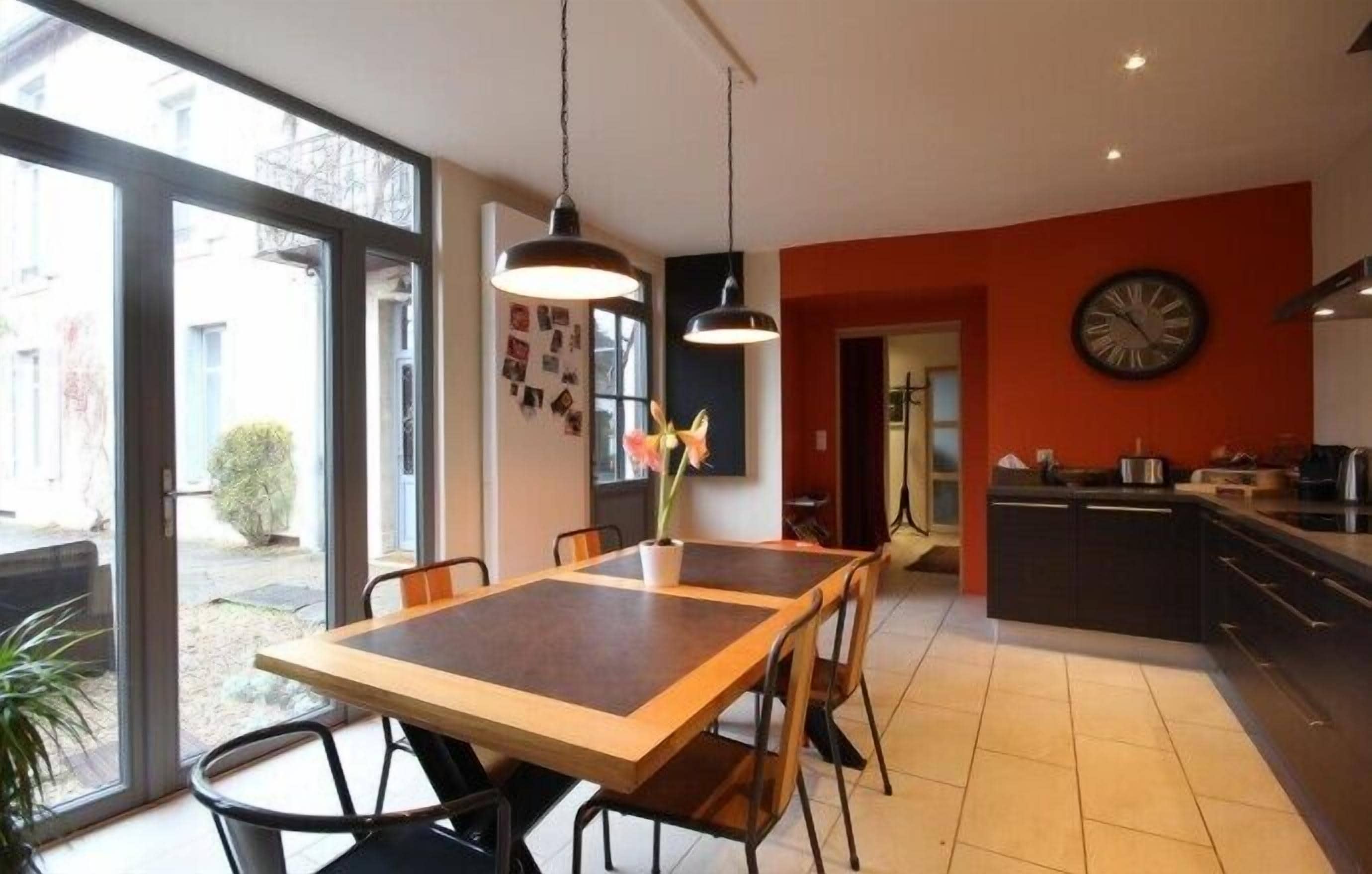 Comfort kamer, 2 slaapkamers | Dineren op de kamer