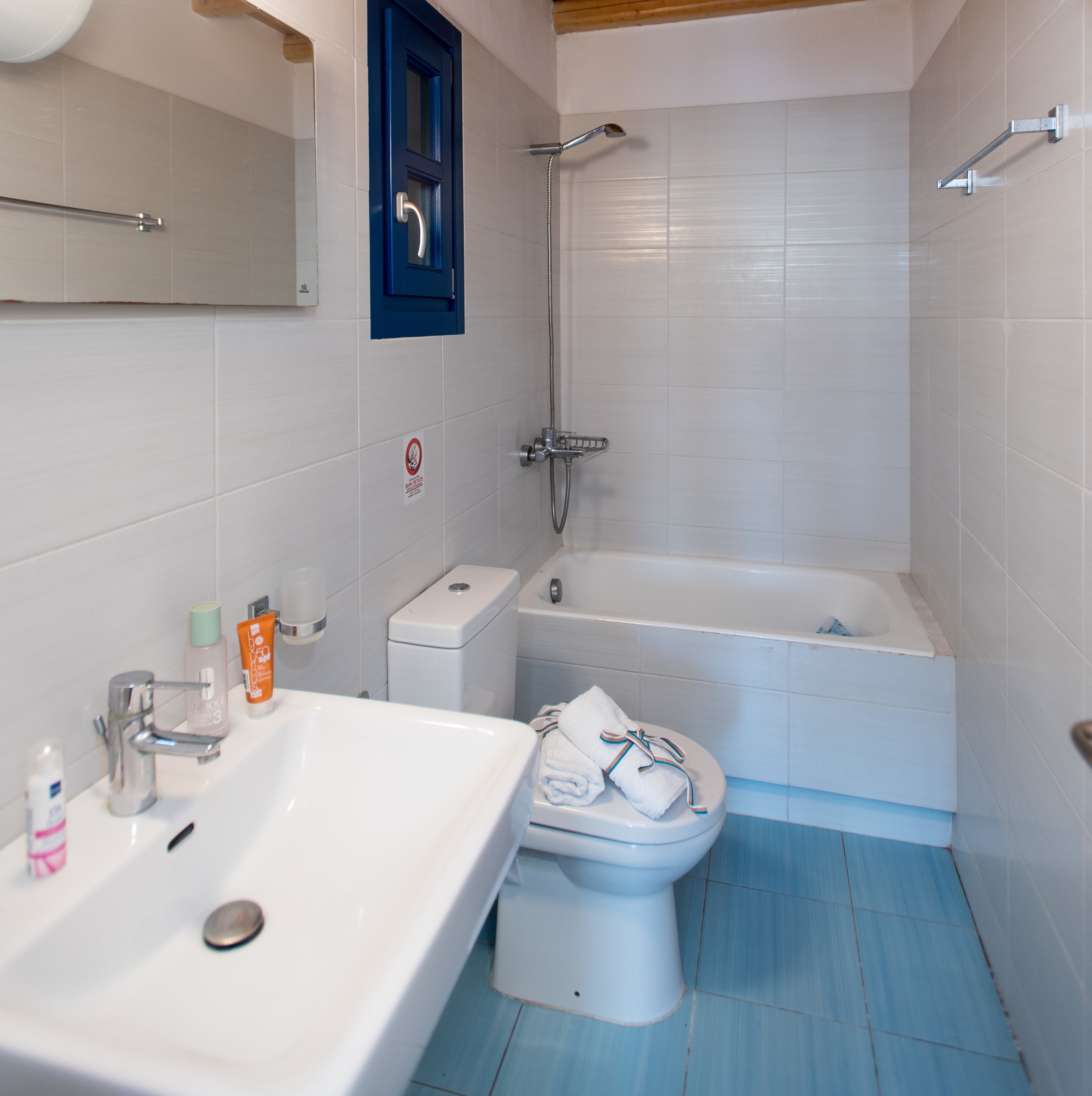 Photo - Mykonos Pro-care Suites