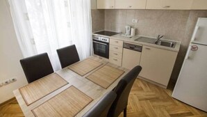 Appartement, 3 chambres | Cuisine privée