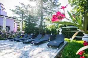 Property grounds - Hotel Villa Sandi (Cavle)