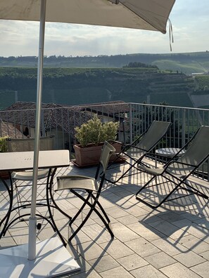 Huoneisto, 1 makuuhuone (Casa Gialla) | Minibaari, työpöytä, ilmainen Wi-Fi, vuodevaatteet