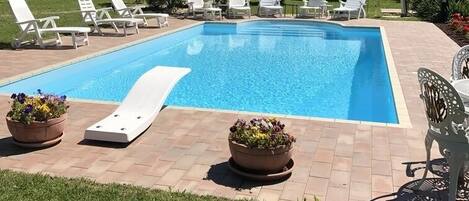 Seasonal outdoor pool