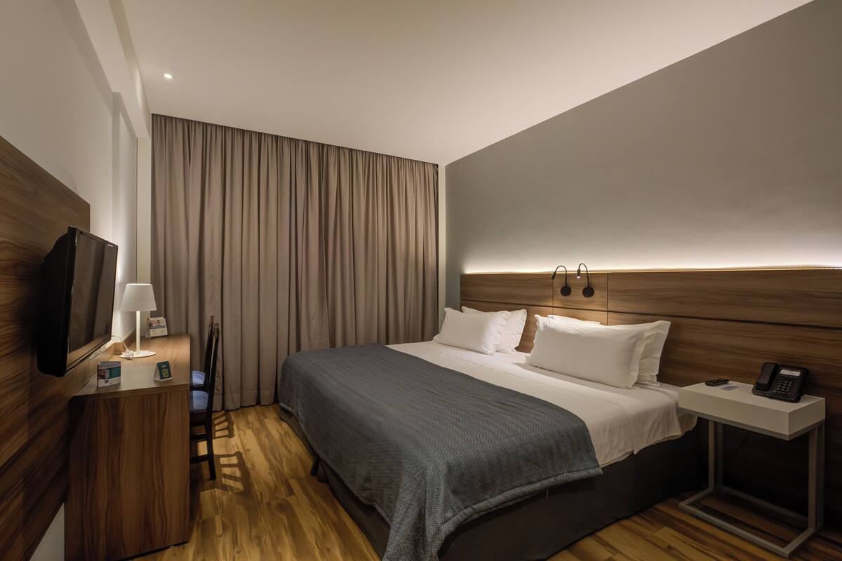 superior double room, 1 double bed | 1 bedroom, minibar, in-room safe, desk