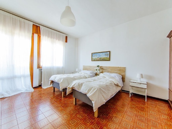 Apartment, 3 Bedrooms (Welc-oM Euganean Hill) | Iron/ironing board, free WiFi, bed sheets