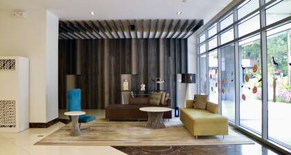 Eastwood Le Grand Tower 3