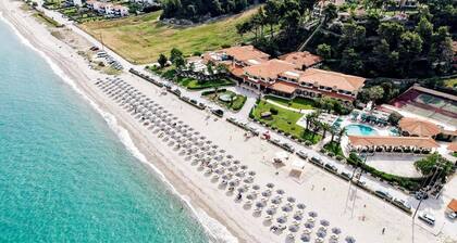 Possidi Holidays Resort & Suite Hotel