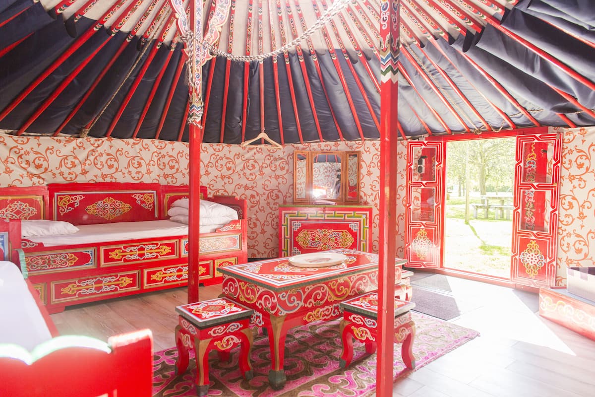 Individually decorated, individually furnished