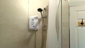 Appartement, 2 slaapkamers, toegankelijk voor mindervaliden | Badkamer met douche