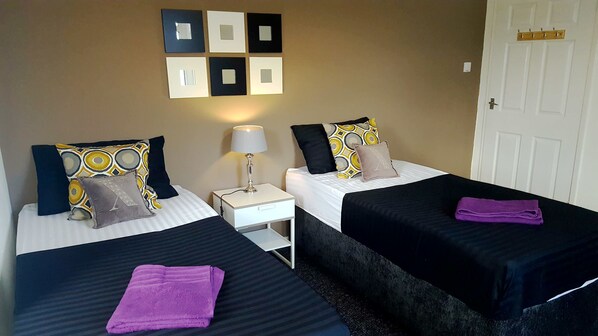 Apartment, 2 Bedrooms, Accessible