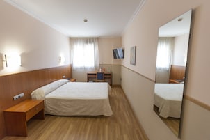 Quarto casal | Escrivaninha, espaço de trabalho para notebook, quartos à prova de som