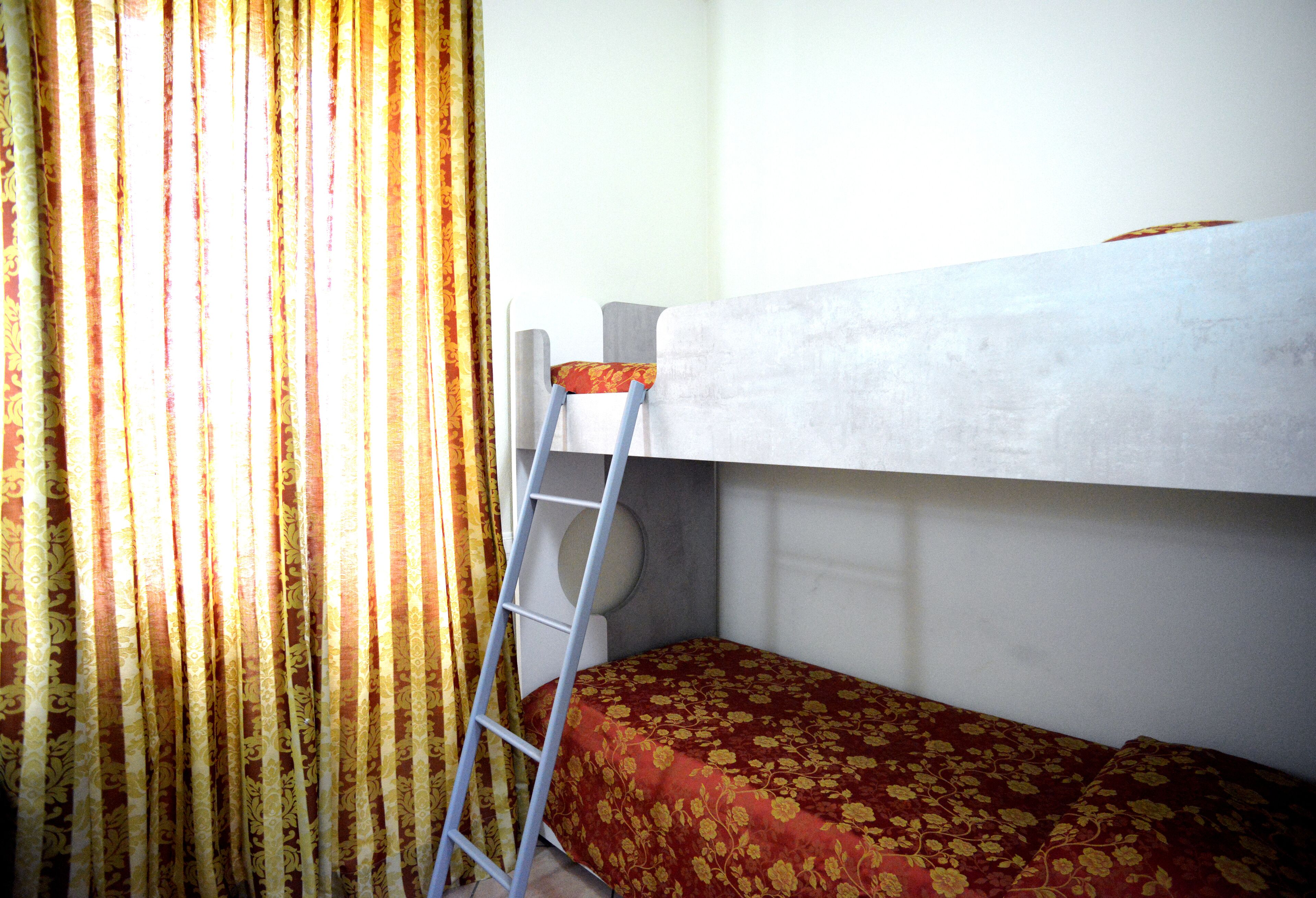 Desk, blackout curtains, soundproofing, free WiFi