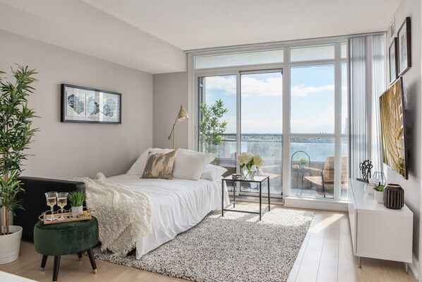 Luxury-Apartment, 2 Schlafzimmer, Küche, Seeblick | Zustellbetten