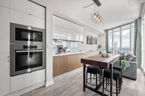 Superior Apartment, 1 Bedroom, City View | Private kitchen
