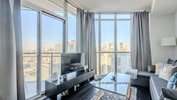 Romantic Apartment, 1 Bedroom, Kitchen, City View | Living area