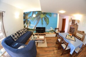 Family Apartment, 3 Bedrooms (#2) | Living area - Apartments with pool and ocean view (Rab)
