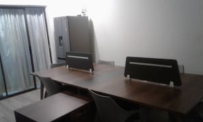 Dining - 81 On Manor (Durban)