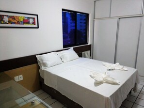 Free WiFi, bed sheets - Apartamento a 200m feirinha beira mar (Fortaleza)
