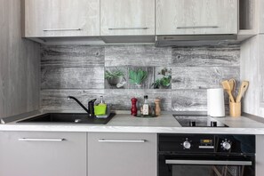 城市公寓 | 客房内用餐