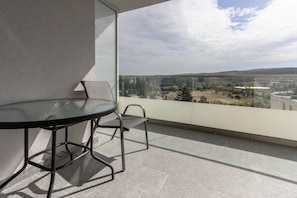 Romantic Apartment | Balcony