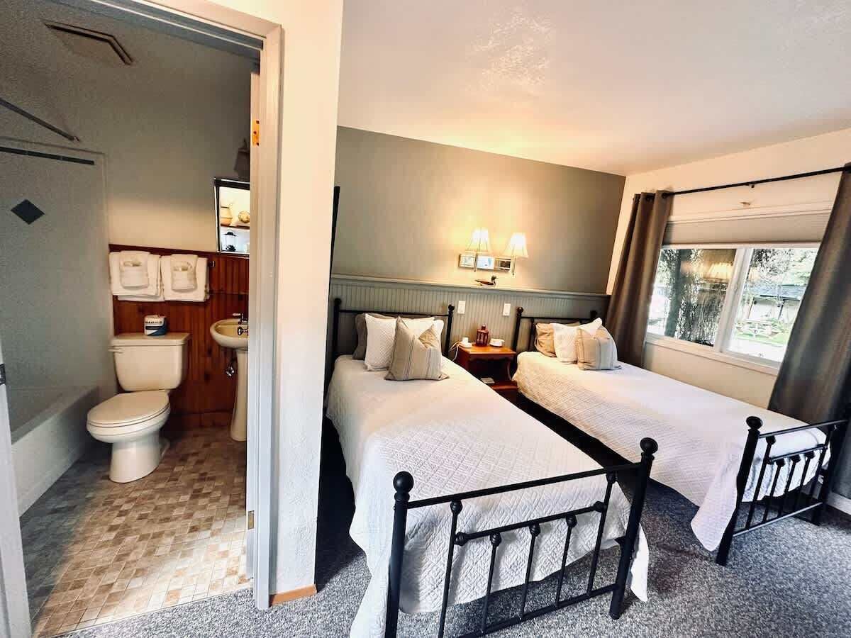 1 bedroom, WiFi, bed sheets