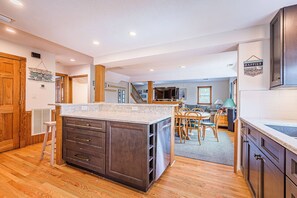 Interior - Carotank Clubhouse - Corolla Village, 200 Yds to Beach, Foosball, Pool, Hot Tub, Flex Stays (Corolla)