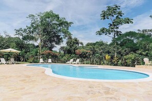 Pool - Lodge with Private 40ha Jungle Reserve (Parrita)