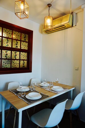 Dineren