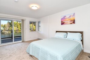 Apartamento Confort, 2 camas de matrimonio, no fumadores, vistas al río | Ropa de cama de alta calidad y colchones Tempur-Pedic