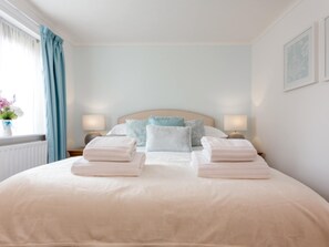 1 chambre, fer et planche Ă repasser, Wi-Fi, draps fournis