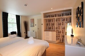 3 bedrooms, individually decorated, individually furnished