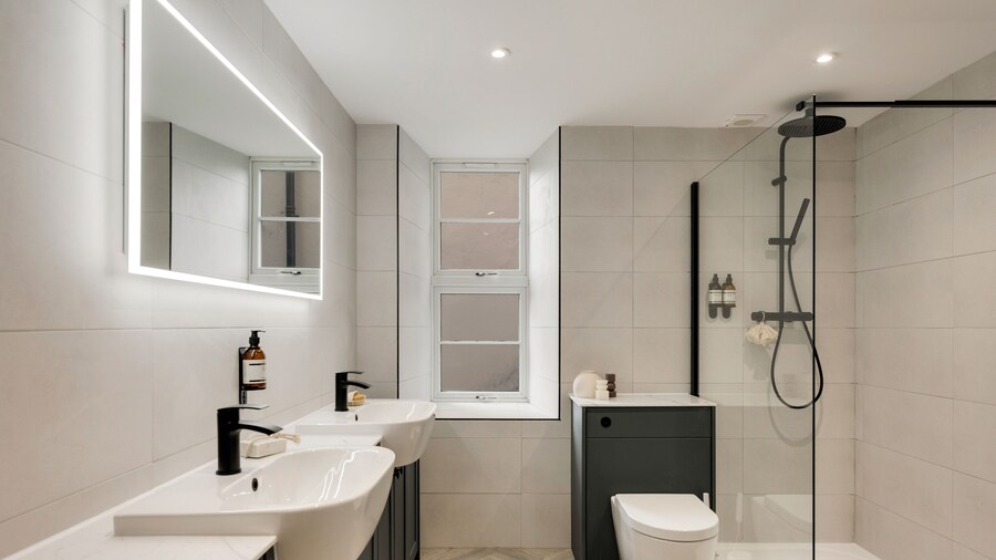 Meridian Place - yourapartment