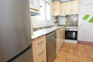 Fridge, microwave, oven, dishwasher