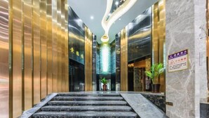 Unclassified image, 5 of 214, button - Heng Rong Hotel (FANGCHENGGANG)