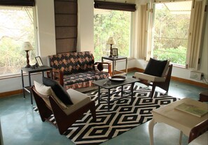 Lounge - The Postcard Ayurveda Retreat - A Sitaram Ayurveda Experience (Panaji)