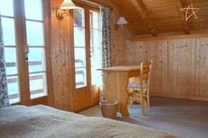 4 bedrooms, internet